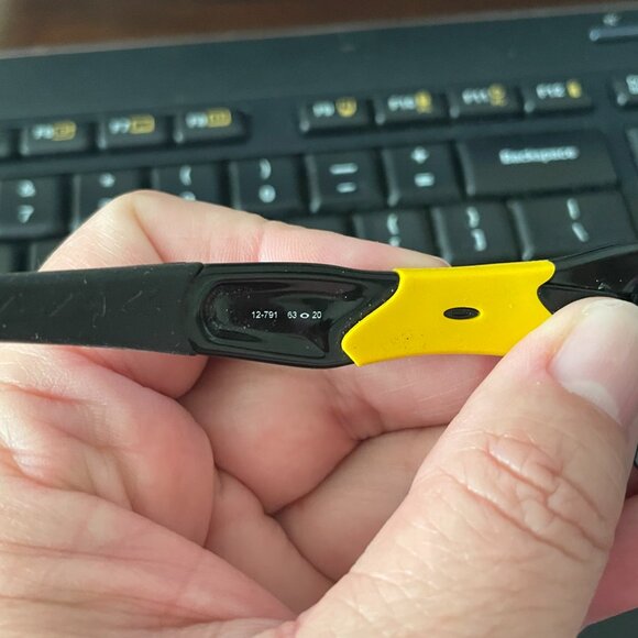 Oakley Limited Edition Lance Armstrong Flak Jacket Sunglasses - Picture 9 of 9